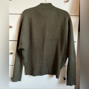 Ribbed sweater, turtleneck, medium